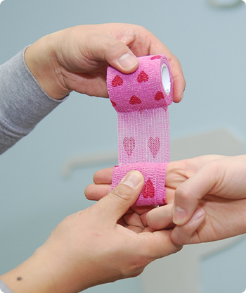 Fleksibel selvklæbende bandage